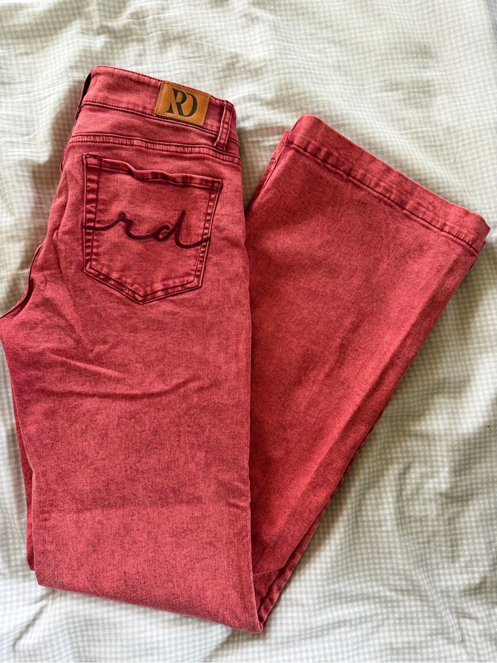 RD Red Wide-Leg Women’s Jeans — Flare Fit
